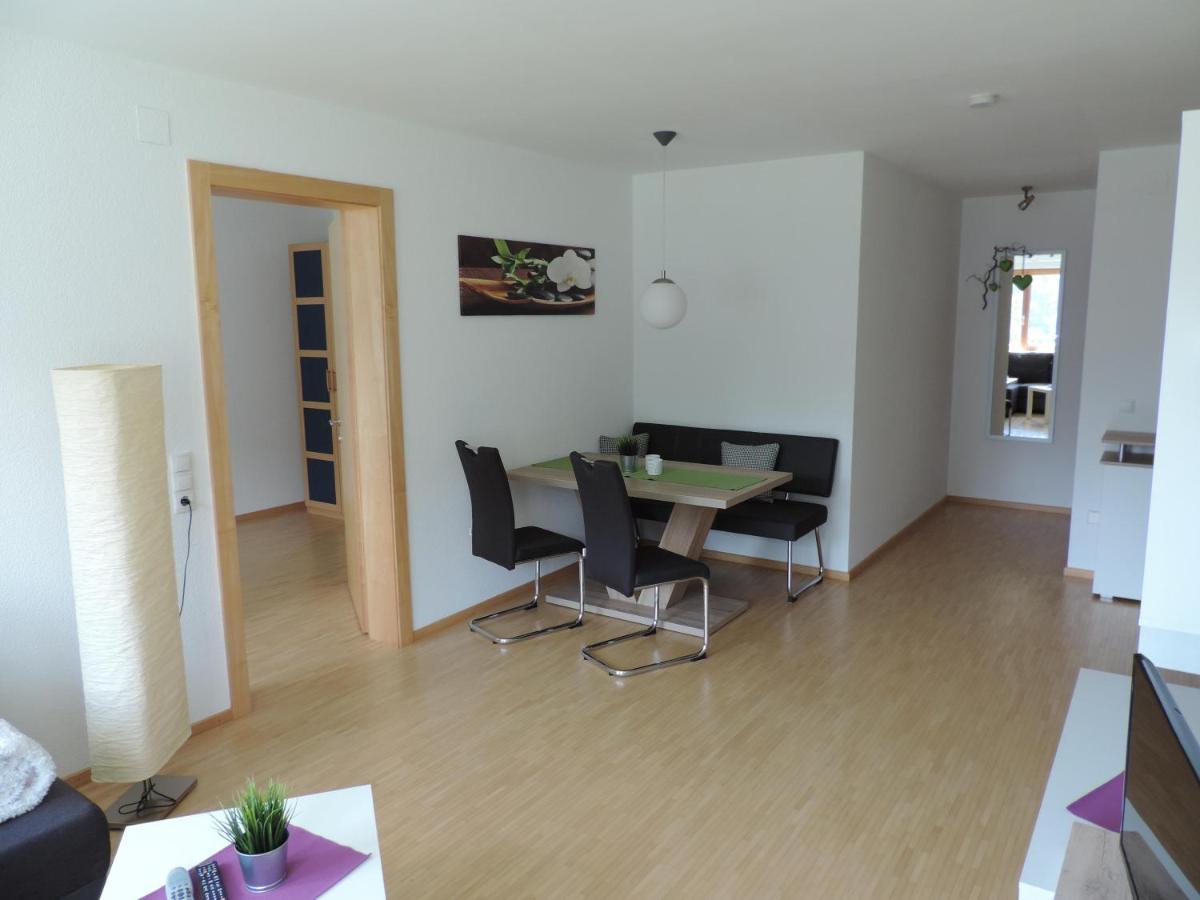 Ferienwohnung Mathis فاندنس المظهر الخارجي الصورة